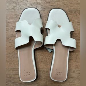 A New Day Women's Cream Slide Sandals
